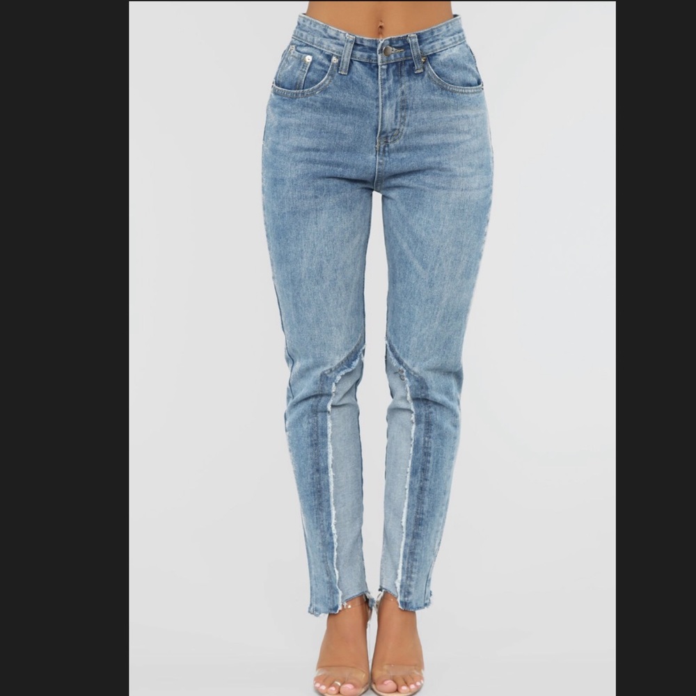 NWT distressed boyfriend jeans